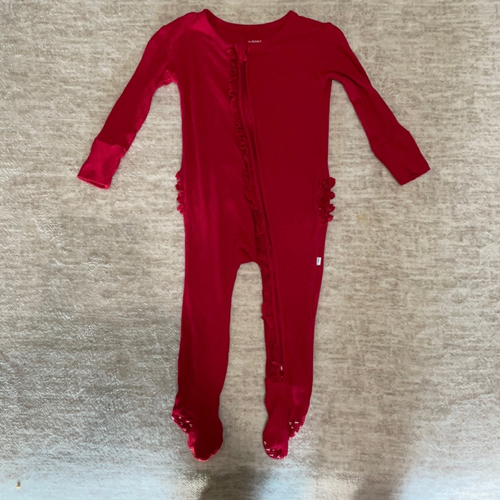 Posh peanut outfit 9-12